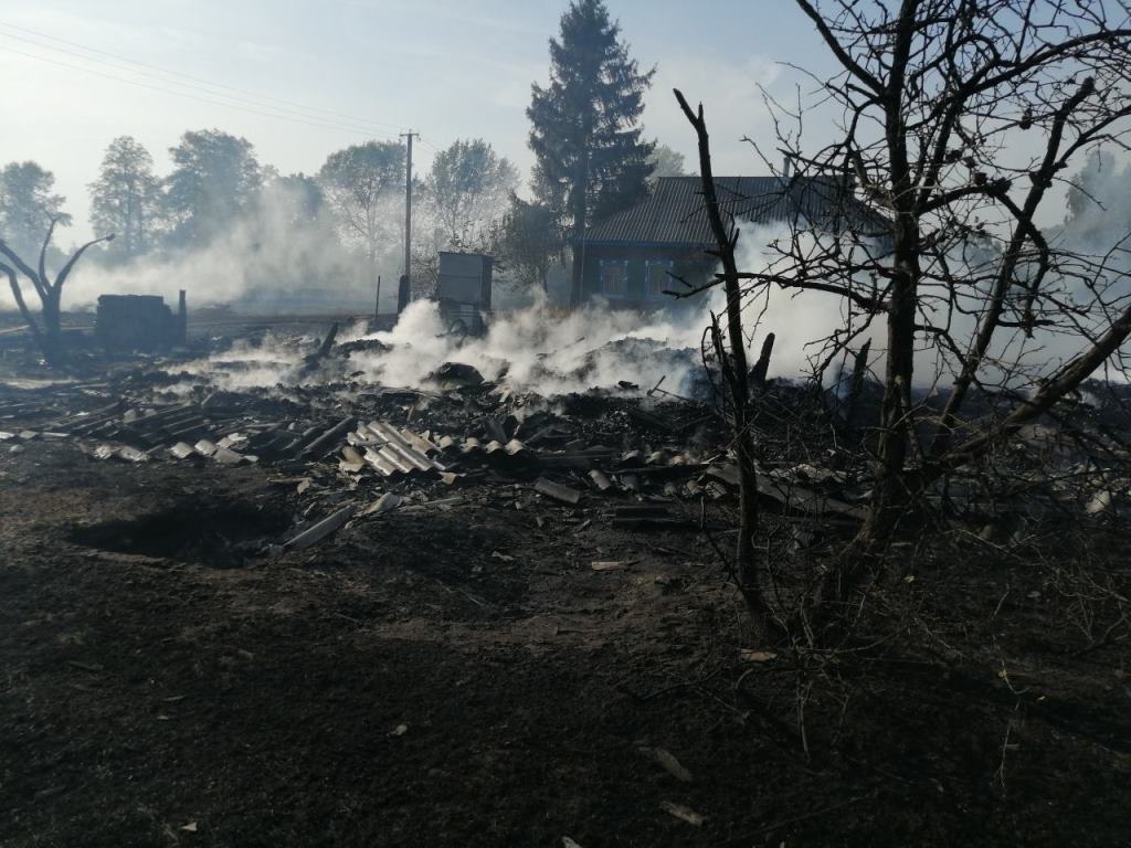 В Брагинском районе при попытке самостоятельного тушения пожара мужчина получил ожоги