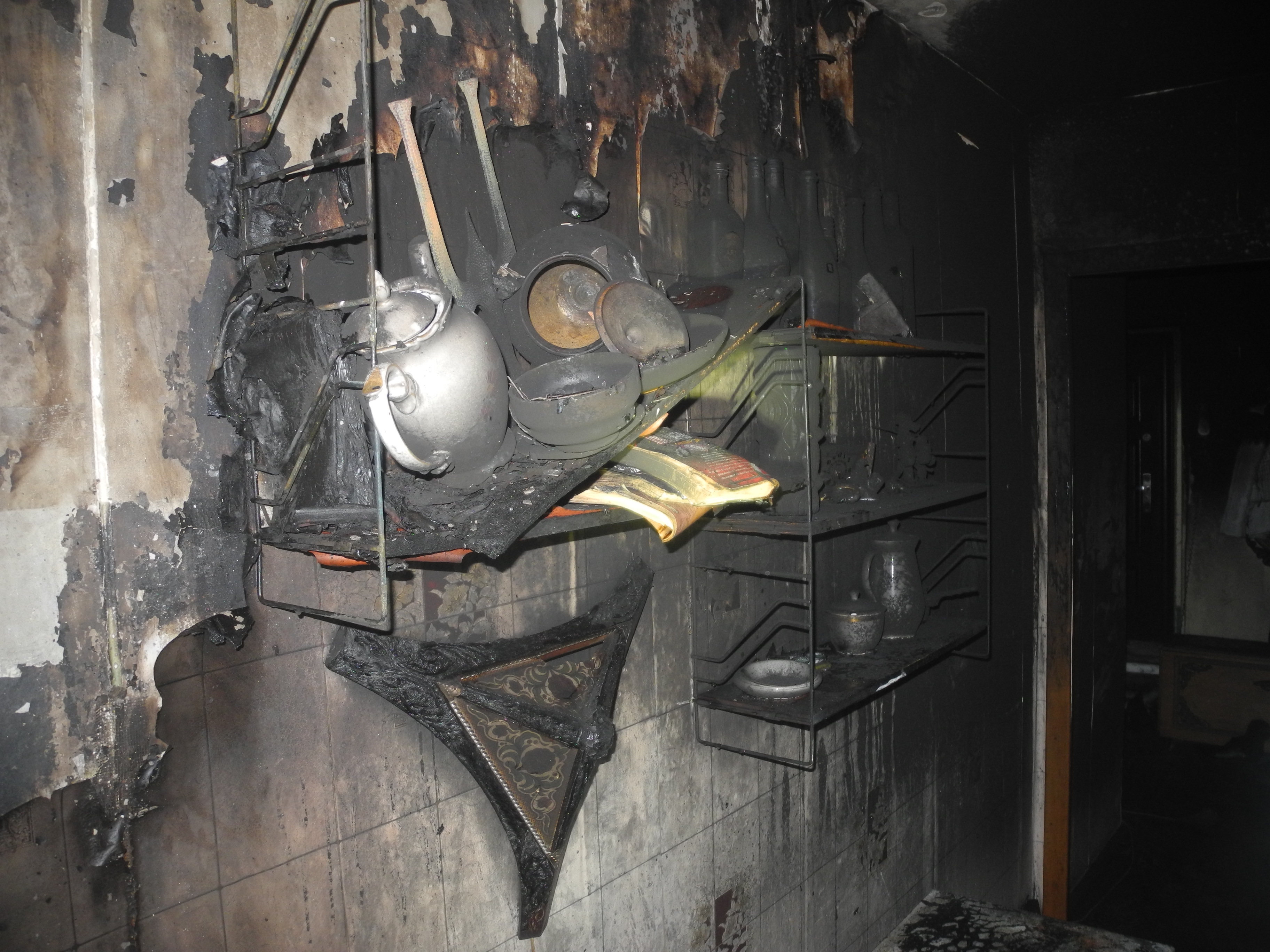 Пожар квартиры в Гомеле: работниками МЧС эвакуированы 5 человек