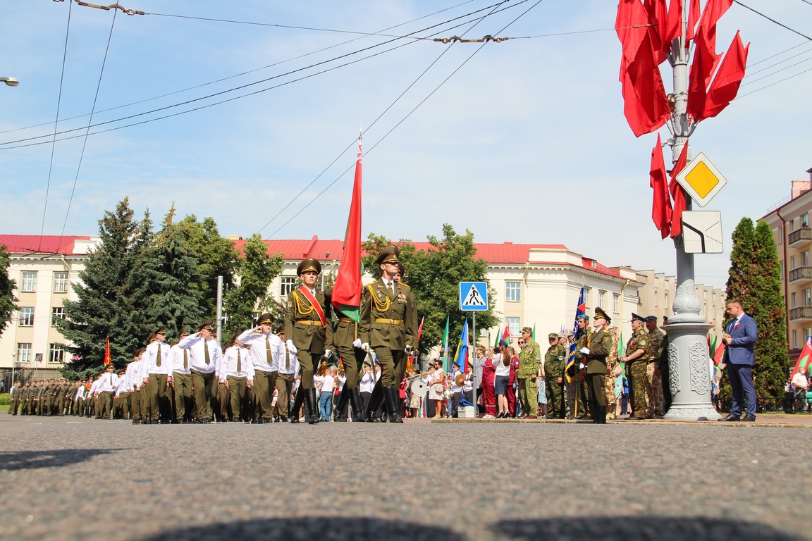 В Гомеле прошли торжественные мероприятия, посвящённые Дню Независимости