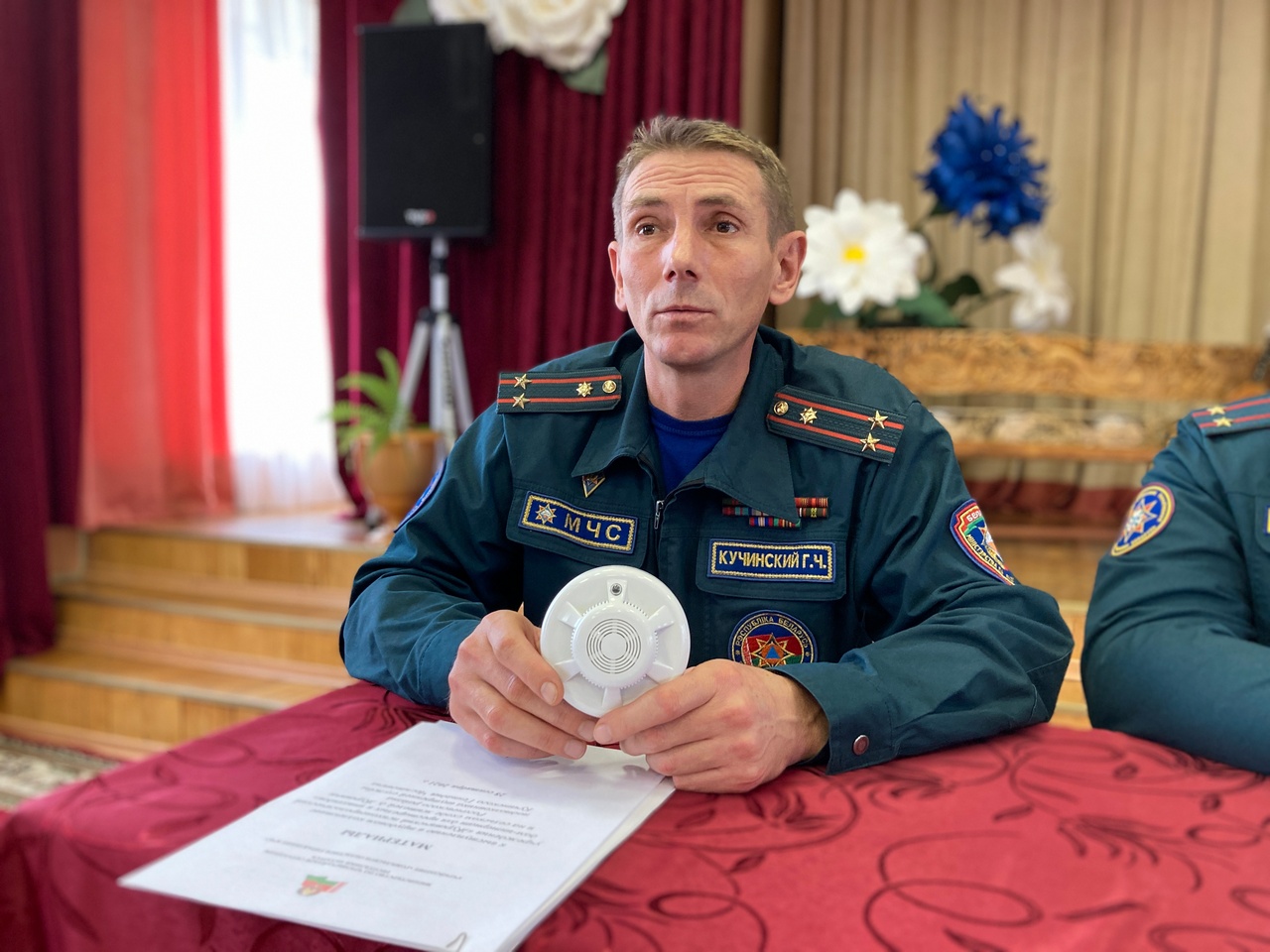 Геннадий Кучинский обсудил вопросы безопасности с населением Журавичского сельского Совета