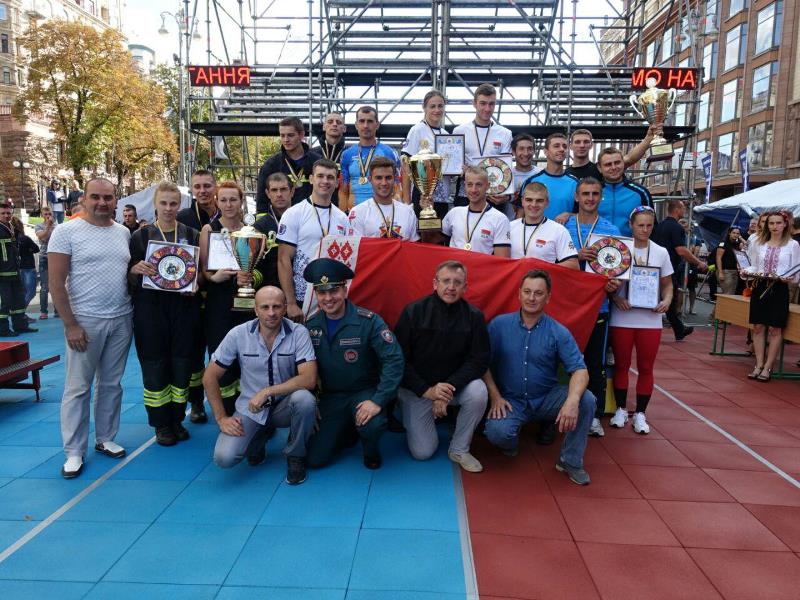 Международные соревнования “Сильнейший пожарный-спасатель” в  городе Киев. Гомельские спасатели заняли третье место
