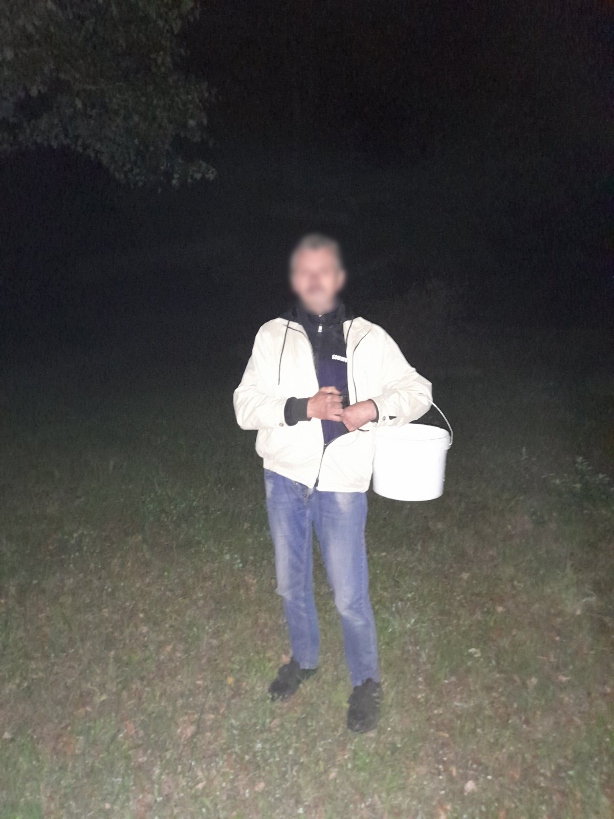 В Жлобинском районе спасатели нашли заблудившегося мужчину